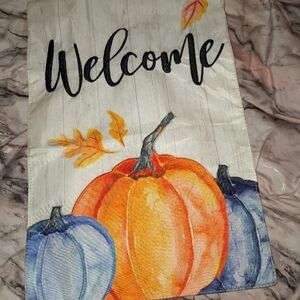 Welcome Pumpkin Fall Garden Flag